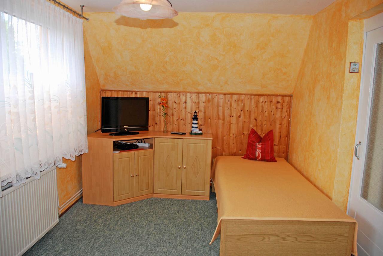 Selliner Ferienwohnungen エクステリア 写真